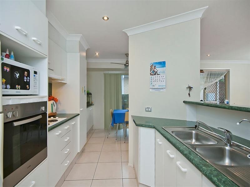 2/4 Koombala Street, Tugun QLD 4224