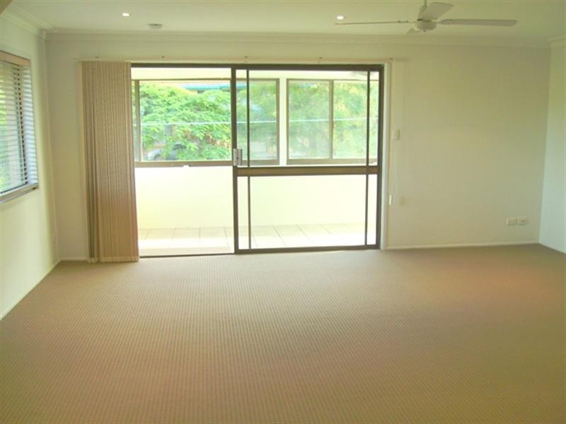 2 Jendi Court, Tugun QLD 4224