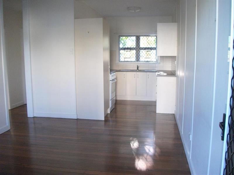 1/201 Golden Four Drive, Bilinga QLD 4225