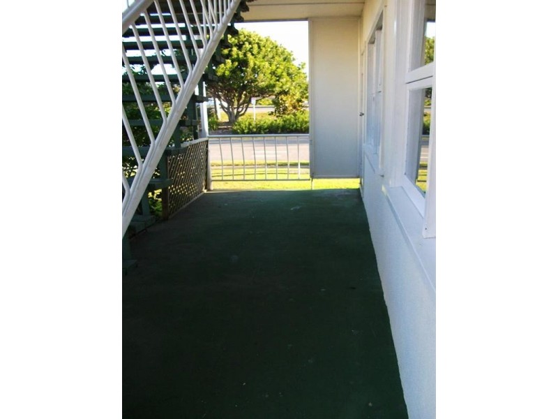 1/201 Golden Four Drive, Bilinga QLD 4225