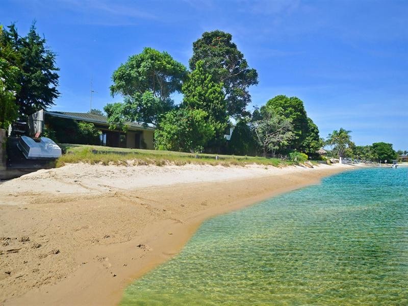 138 Tahiti Avenue, Palm Beach QLD 4221