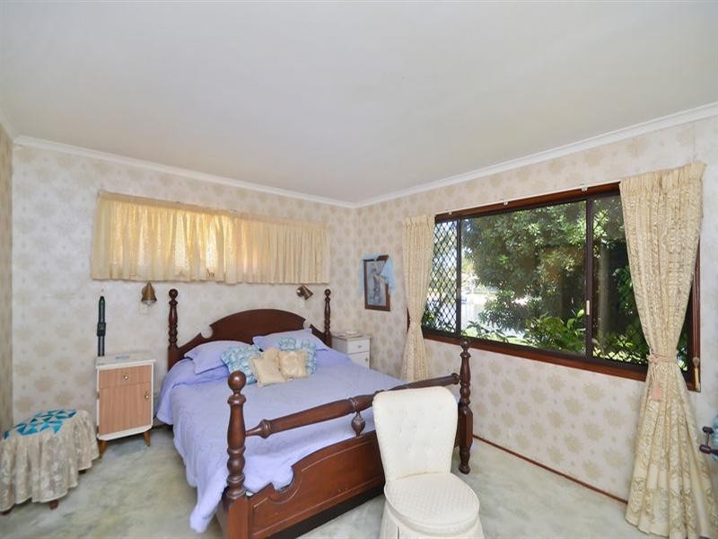 138 Tahiti Avenue, Palm Beach QLD 4221