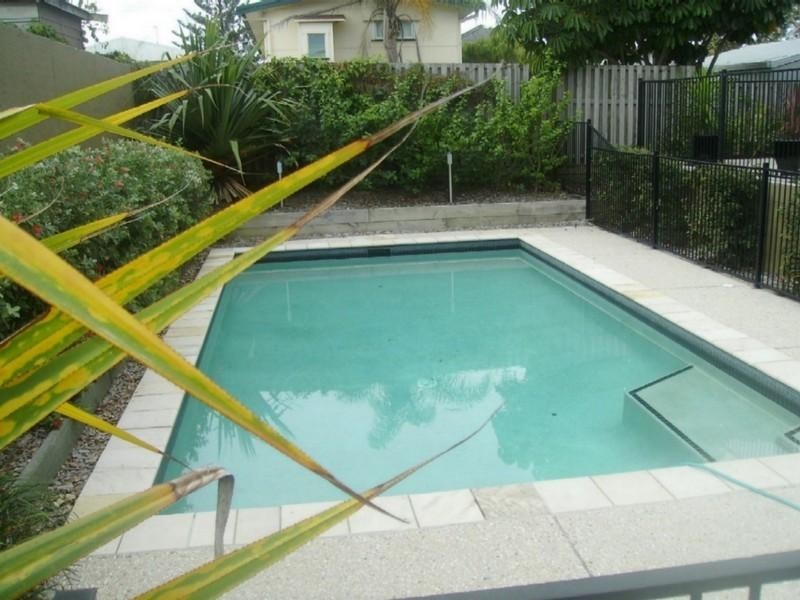 5/111-113 Golden Four Drive, Bilinga QLD 4225