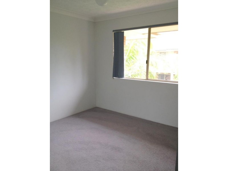 21-9 Ocean Street, Coolangatta QLD 4225