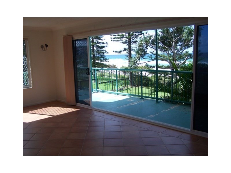 5/2 Dune Street, Tugun QLD 4224