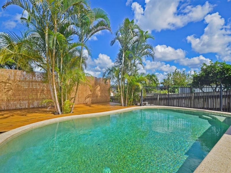 348 Coolangatta Road, Tugun QLD 4224
