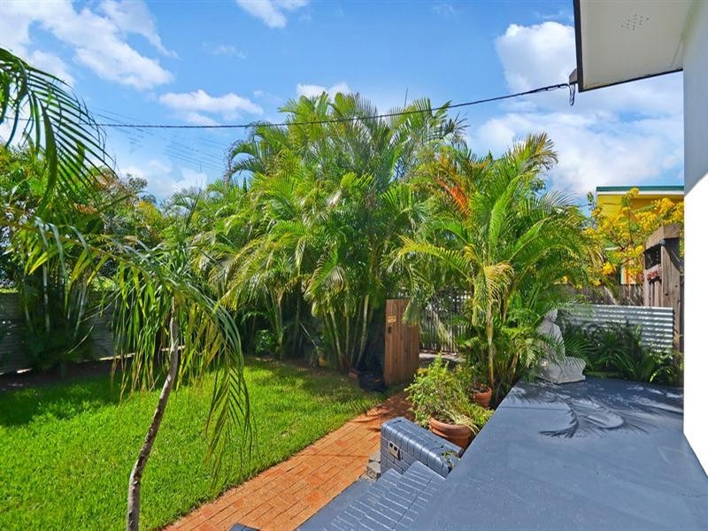 348 Coolangatta Road, Tugun QLD 4224