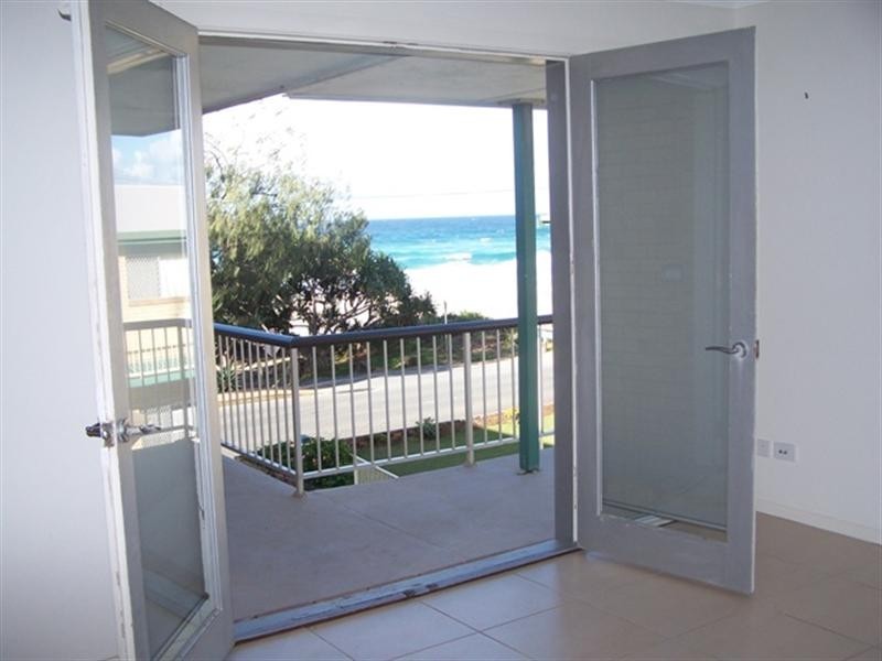 6/738 Pacific Parade, Currumbin QLD 4223