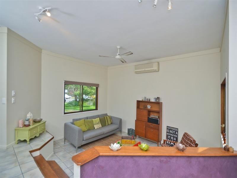 31 Matilda Street, Burleigh Heads QLD 4220