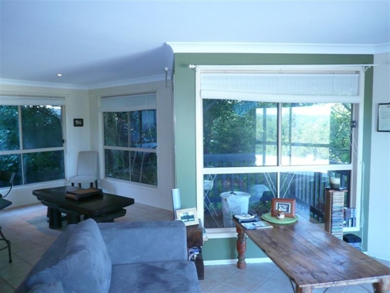 64 Doubleview Drive, Elanora QLD 4221