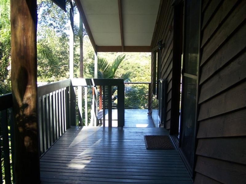 11 Walsh Street, Currumbin QLD 4223