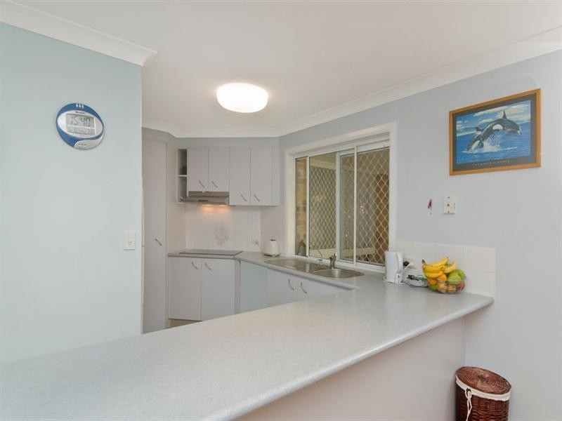 42 Chippendale Crescent, Currumbin Waters QLD 4223