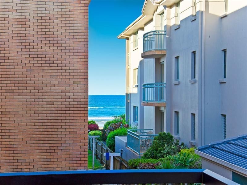 3/265 Golden Four Drive, Bilinga QLD 4225