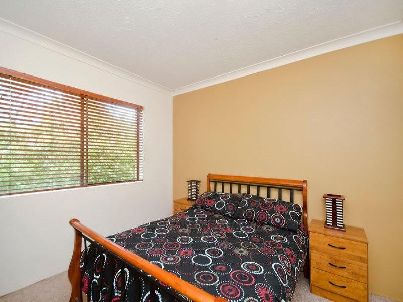 6/3 Lind Avenue, Palm Beach QLD 4221