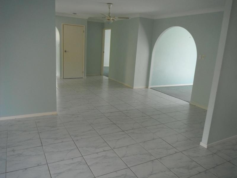 4 Adam Street, Oxenford QLD 4210