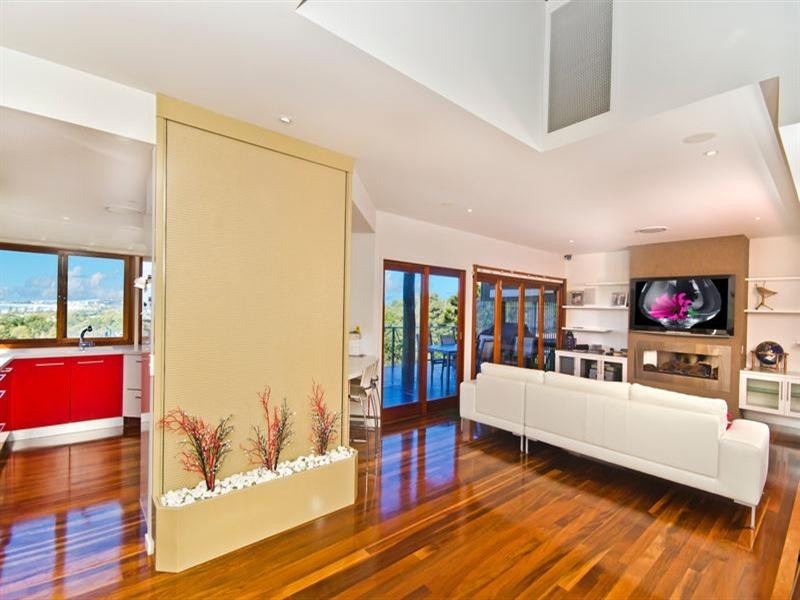 65 Crest Drive, Currumbin QLD 4223