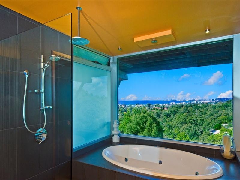 65 Crest Drive, Currumbin QLD 4223