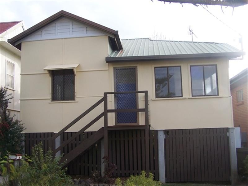 23 Dutton Street, Coolangatta QLD 4225