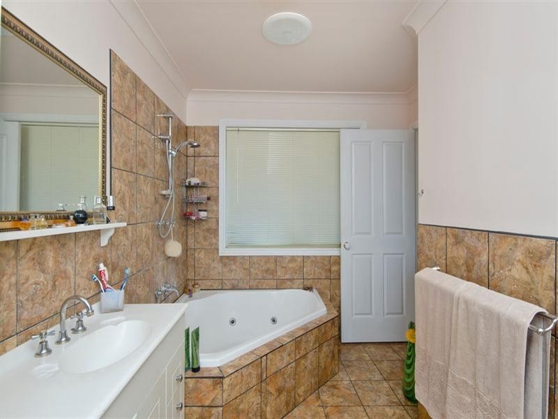 8 Pyrene Place, Tugun QLD 4224