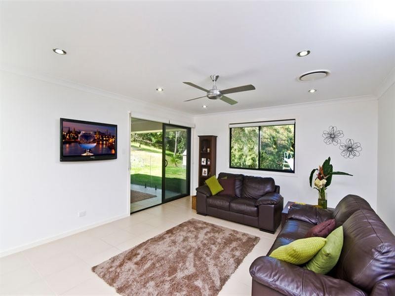 7 Coorabin Court, Tallebudgera QLD 4228