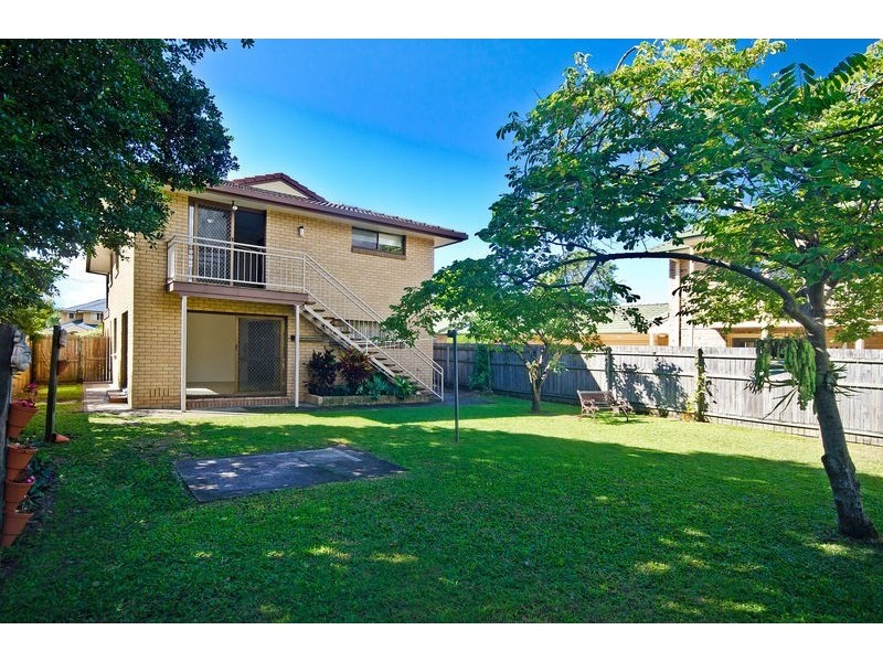 40 Philippine Parade, Palm Beach QLD 4221