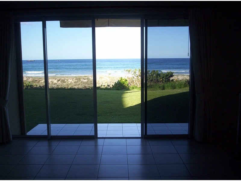 4/269 Golden Four Drive, Bilinga QLD 4225