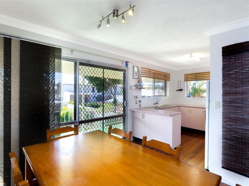 3 Gulai Street, Palm Beach QLD 4221