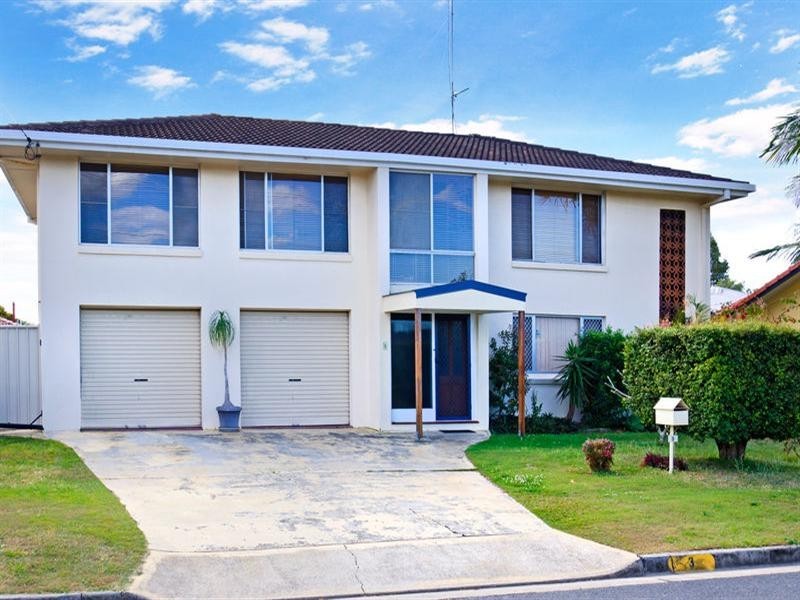 3 Gulai Street, Palm Beach QLD 4221