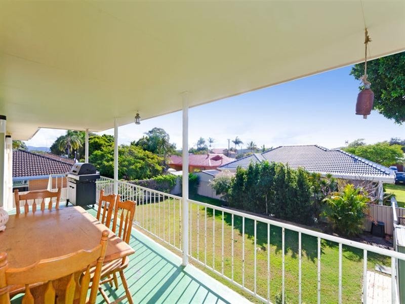 3 Gulai Street, Palm Beach QLD 4221