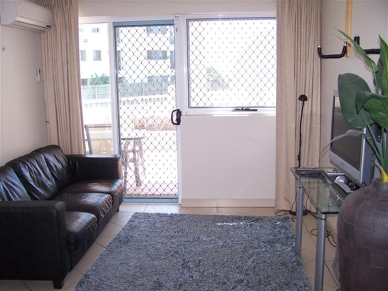 102/1483 Gold Coast Highway, Palm Beach QLD 4221