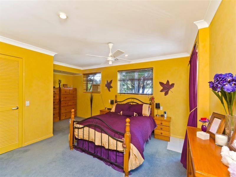 8 Bradman Drive, Currumbin Valley QLD 4223