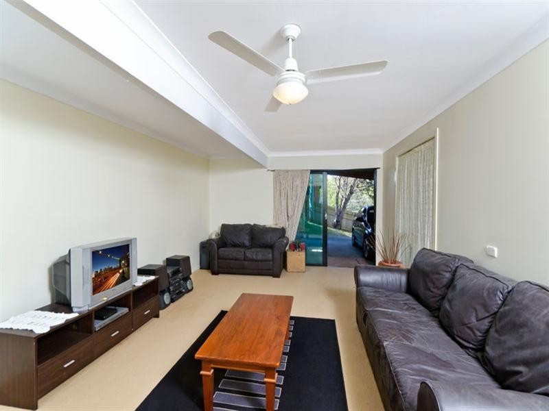 8 Bradman Drive, Currumbin Valley QLD 4223