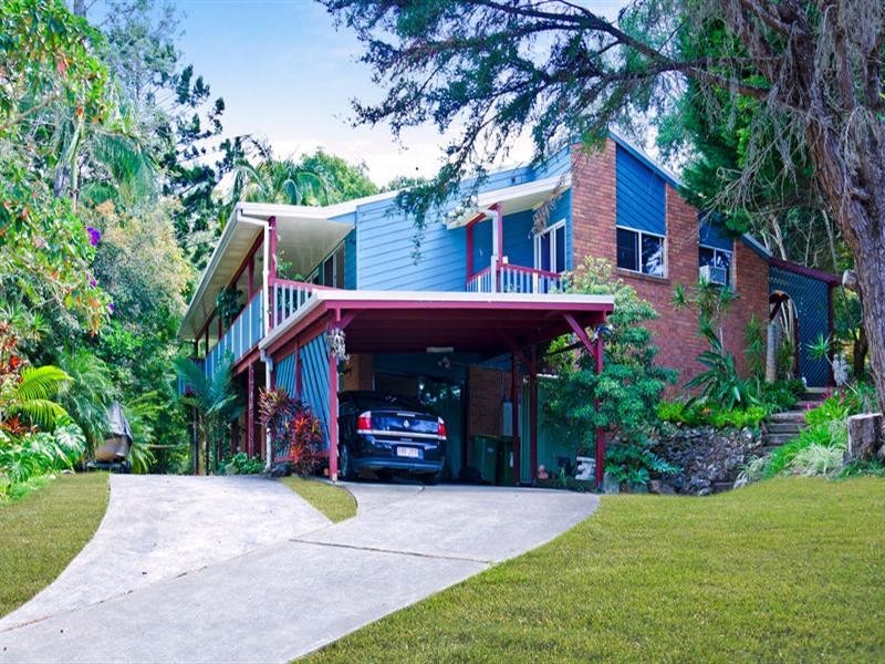 8 Bradman Drive, Currumbin Valley QLD 4223
