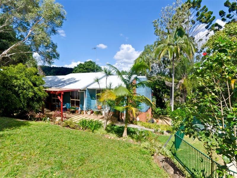 8 Bradman Drive, Currumbin Valley QLD 4223