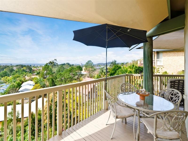 141 K P McGrath Drive, Elanora QLD 4221