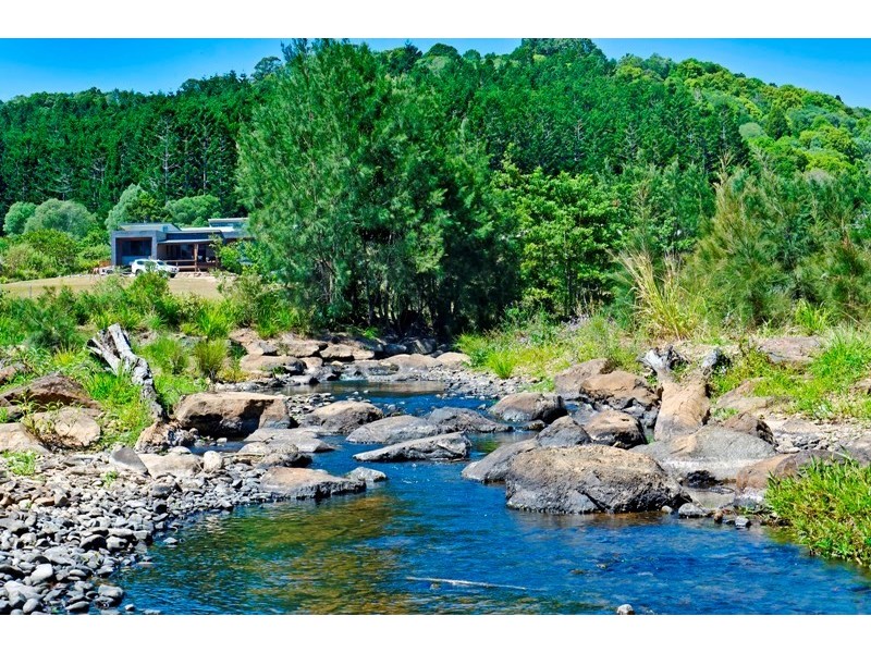 8 Mumdjin Court, Currumbin Valley QLD 4223