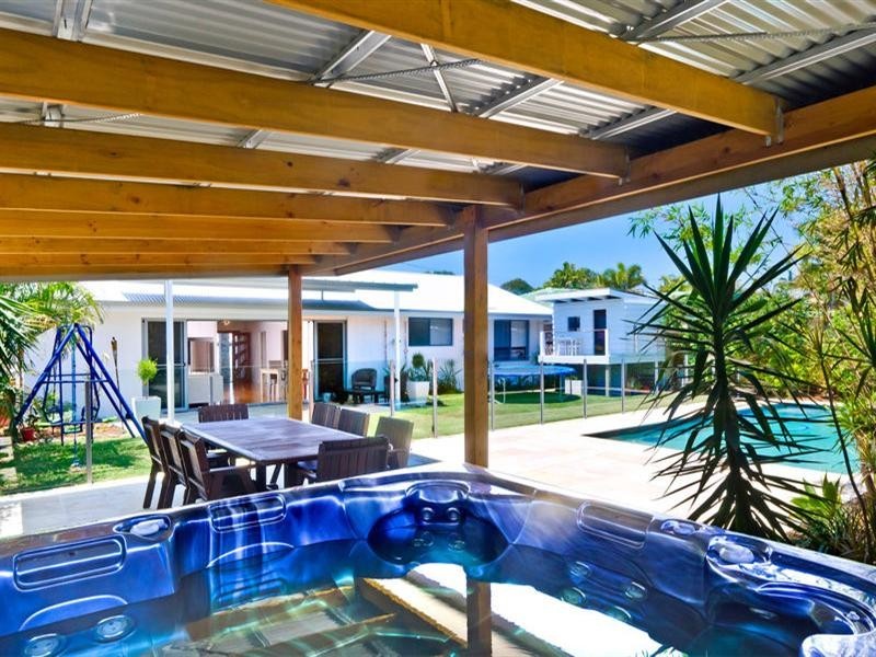 6 Tatha Avenue, Palm Beach QLD 4221