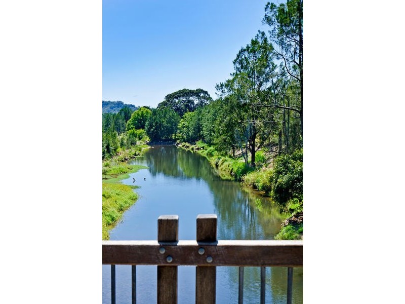 4 Creek Way, Currumbin Valley QLD 4223