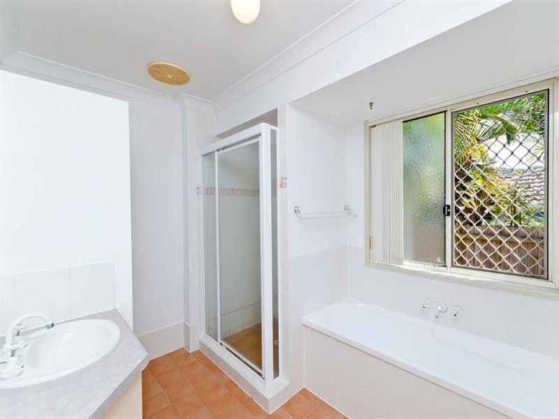 12 Periwinkle Crescent, Tugun QLD 4224