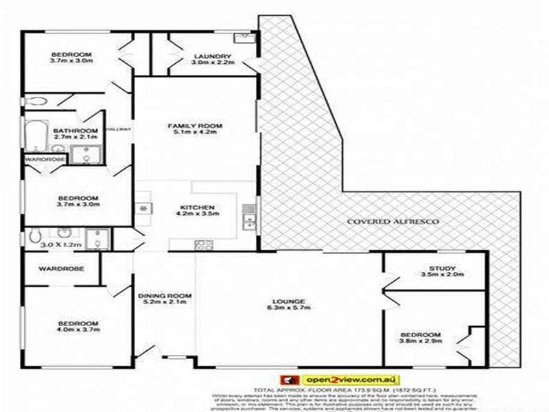 8 Linum Street, Palm Beach QLD 4221