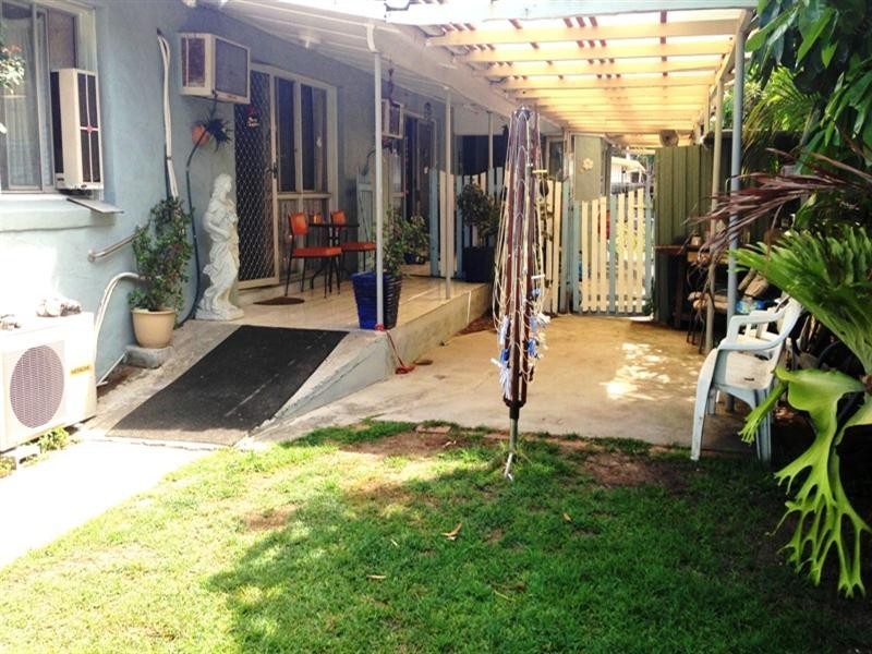 280 Coolangatta Road, Bilinga QLD 4225