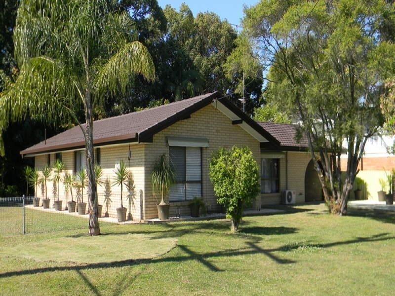 2 Wilpark Crescent, Currumbin Waters QLD 4223