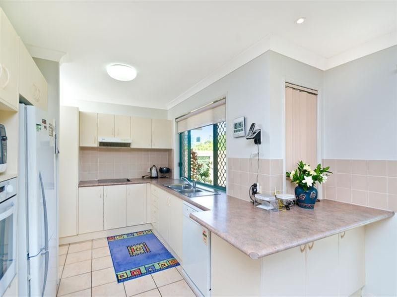 2 Lynx Lane, Tugun QLD 4224