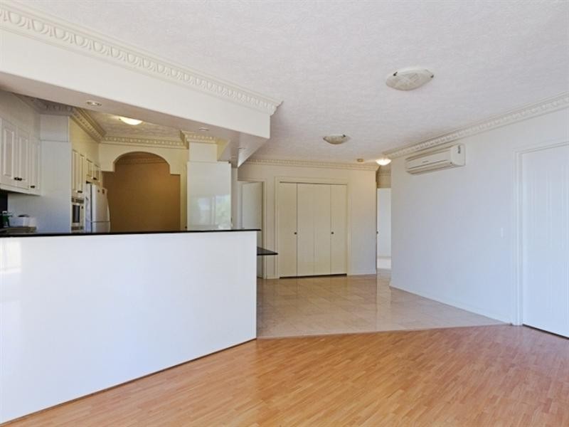 3/311 Golden Four Drive, Bilinga QLD 4225