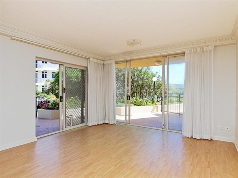 3/311 Golden Four Drive, Bilinga QLD 4225