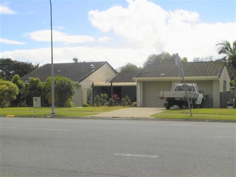 90 Ware Drive, Currumbin Waters QLD 4223