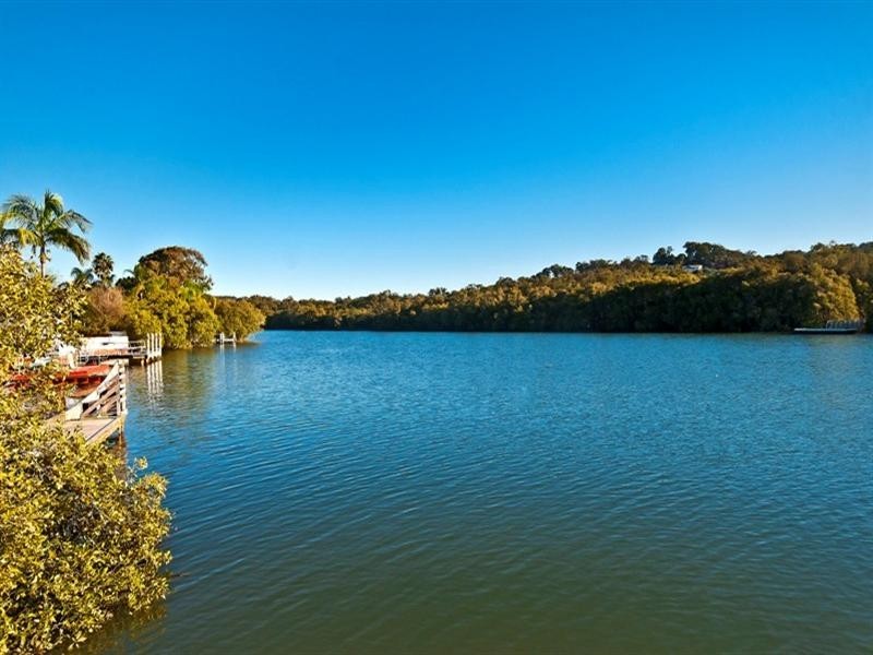 7 Chown Avenue, Currumbin Waters QLD 4223