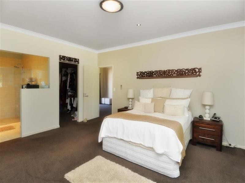 17 Dungogie Drive, Tallebudgera QLD 4228