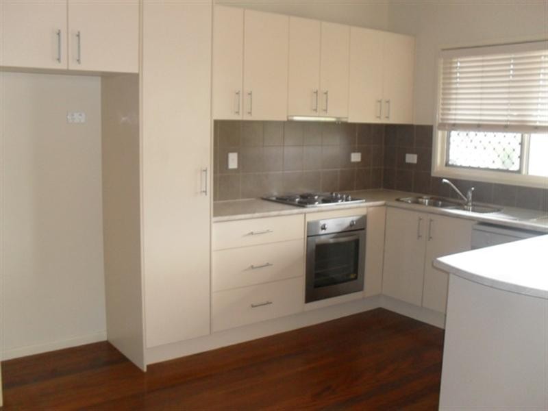 1/6 Woodgee Street, Currumbin QLD 4223
