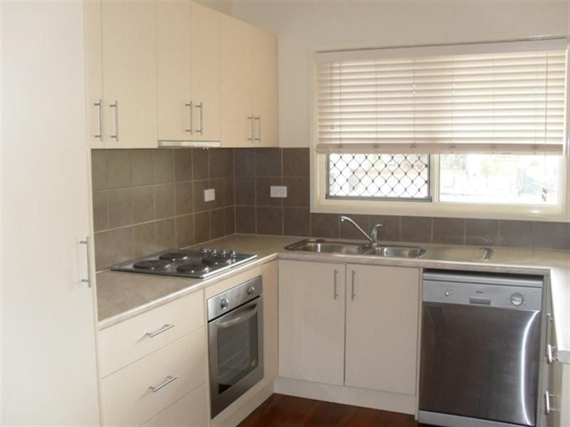 1/6 Woodgee Street, Currumbin QLD 4223